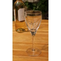 Coffret de 6 verres &agrave; vin. Collection Sophia.